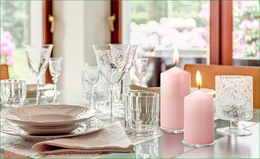 ŚWIECA bezzapachowa WALEC Bispol Aura 15 cm wys. JASNY RÓŻ - 48 godzin