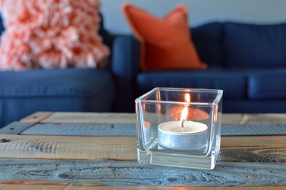 Świeca tealight parafinowa Bezzapachowe Aura 50 szt.