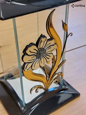 SZKLANY ZNICZ Z APLIKACJĄ NA GRÓB DO WKŁADÓW LED NA BATERIE LAMPION 26,5 CM